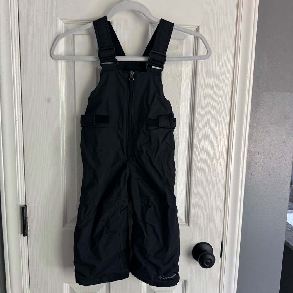 Columbia snow bib 2T, black, EUC